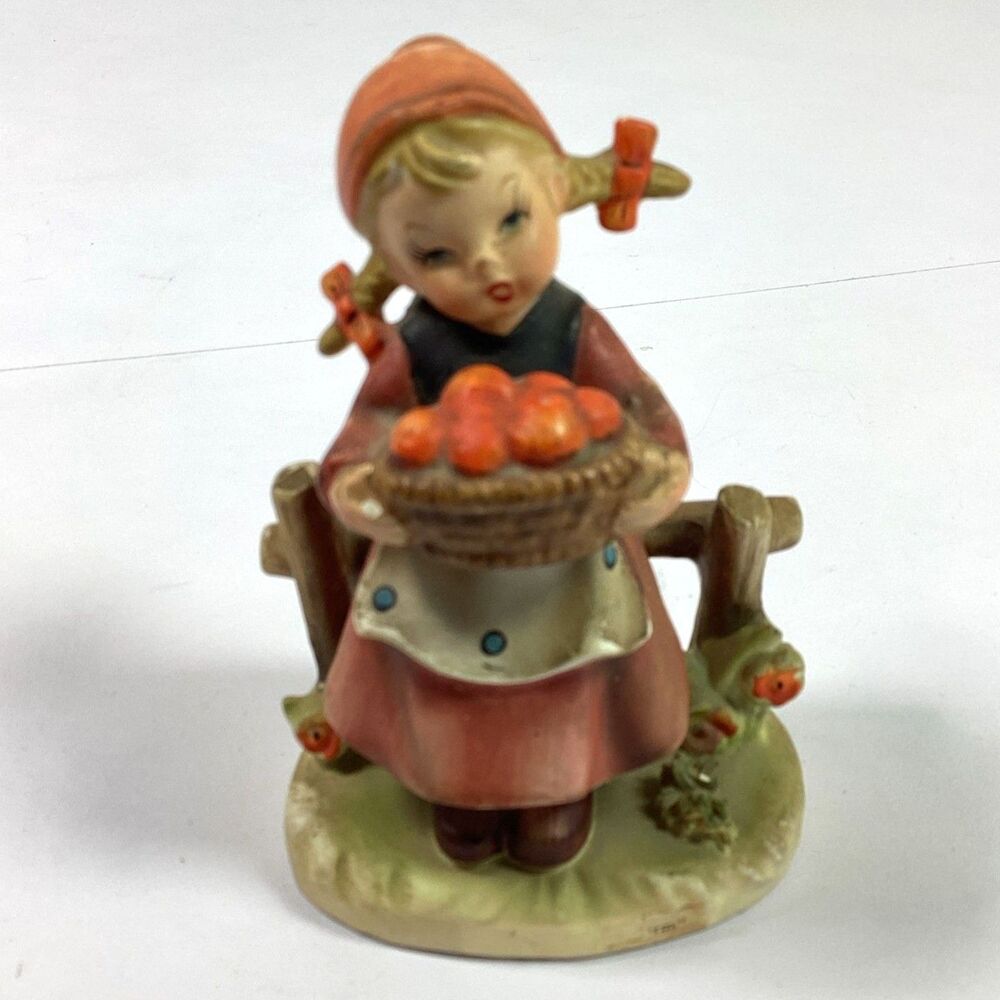Vintage Erich Stauffer Girl Figure Apple Basket S8458 Ceramic